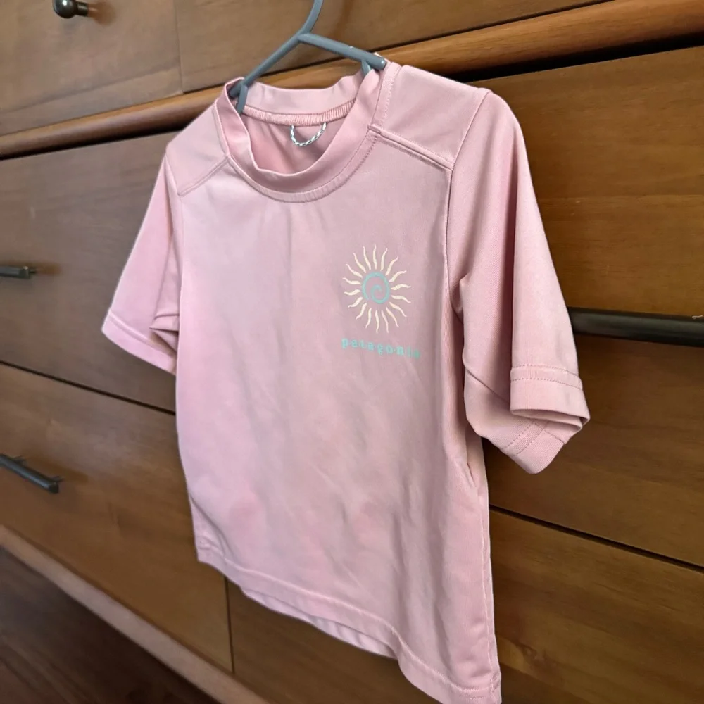 Patagonia soft pink